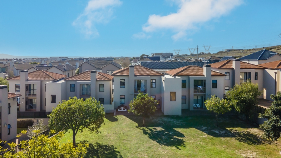 2 Bedroom Property for Sale in Burgundy Estate Western Cape